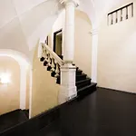 Elegante Loft In Centro Storico Acquario